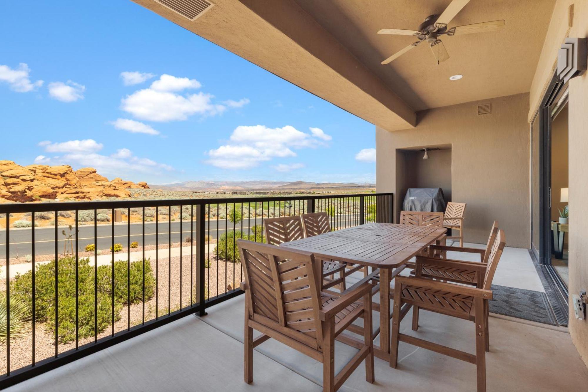 Vacation Rentals At Sand Hollow Resort Hurricane Exterior photo